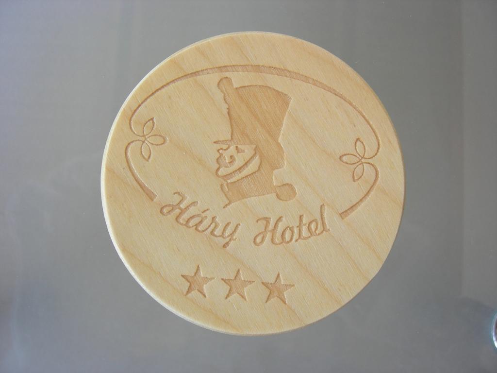 Hary Hotel ケチケメート エクステリア 写真